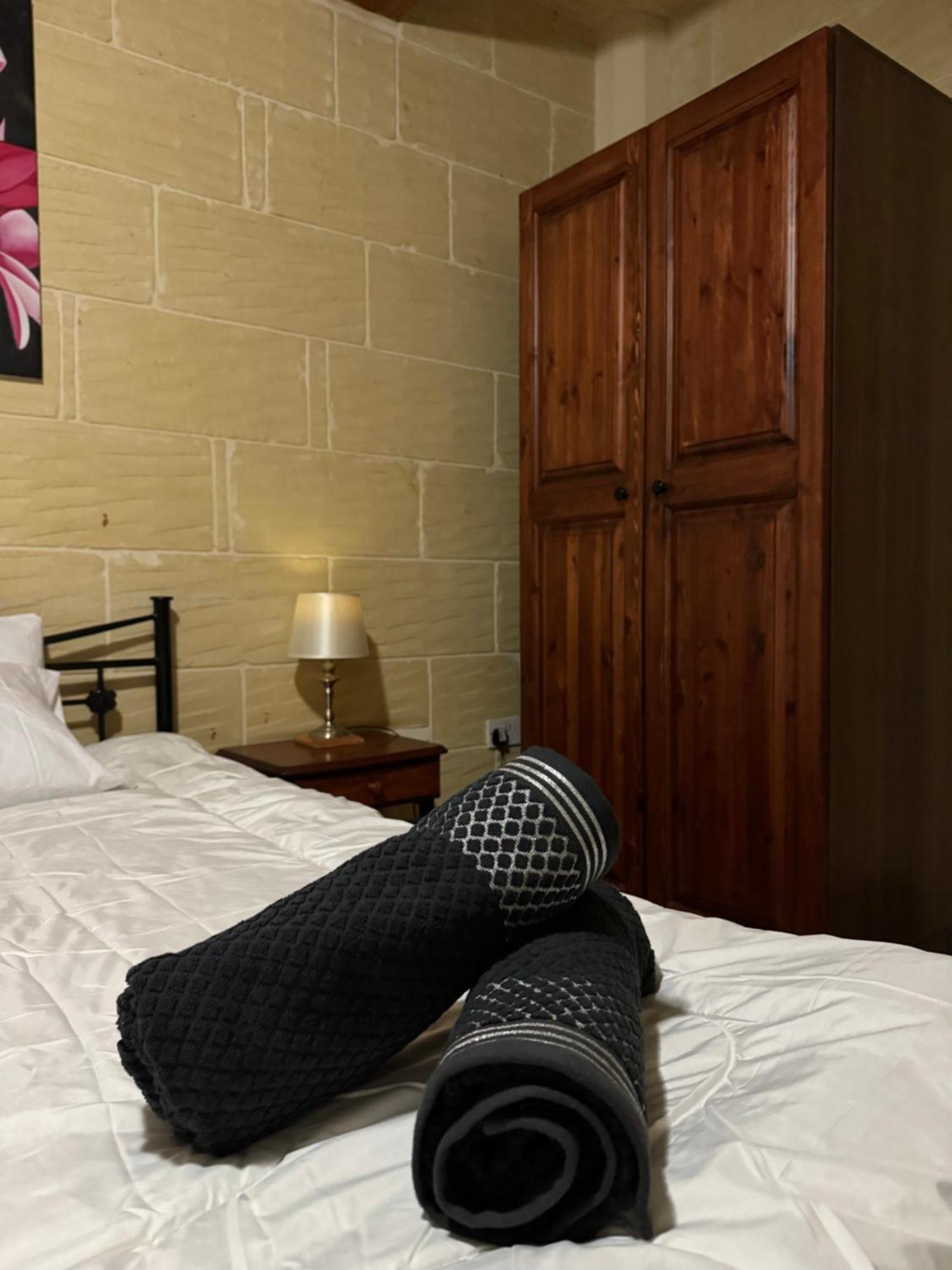 Tal-Bir Farmhouse Hotel Nadur Ngoại thất bức ảnh