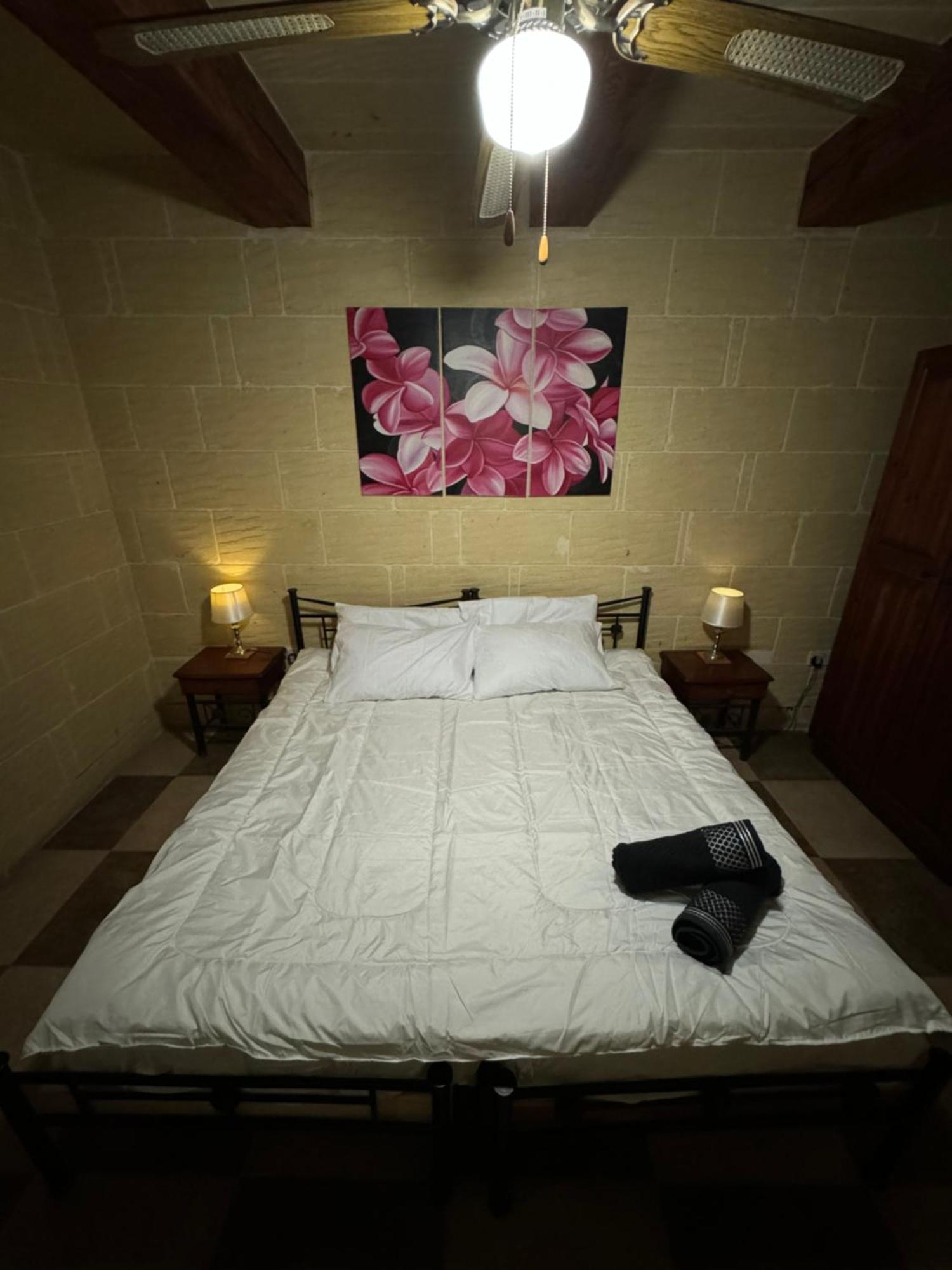 Tal-Bir Farmhouse Hotel Nadur Ngoại thất bức ảnh