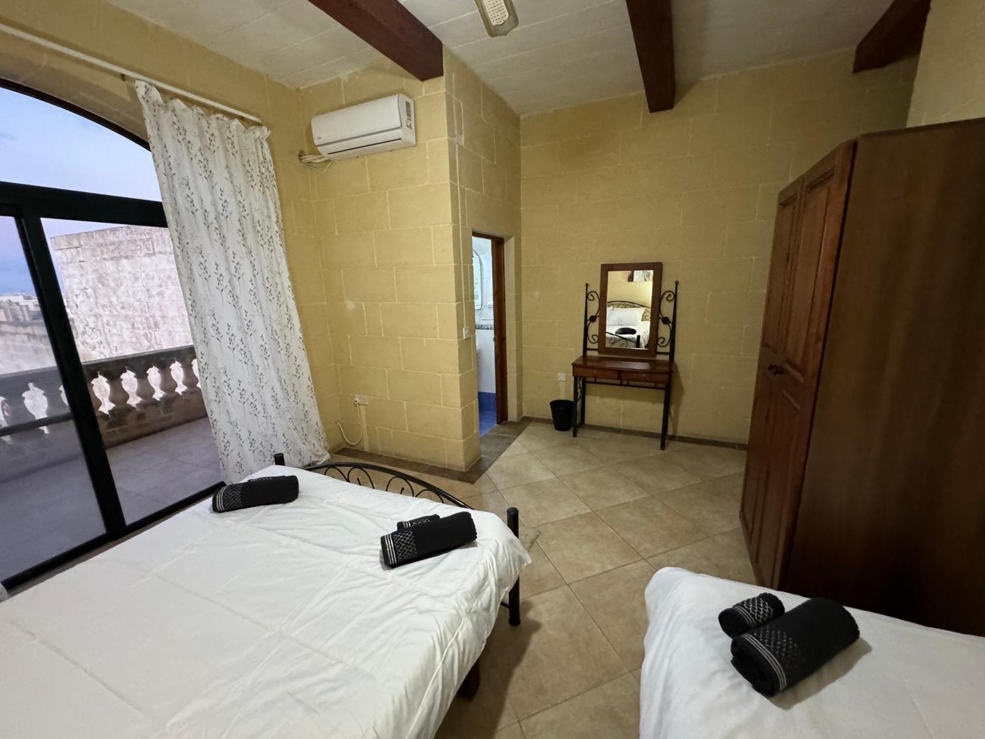 Tal-Bir Farmhouse Hotel Nadur Ngoại thất bức ảnh