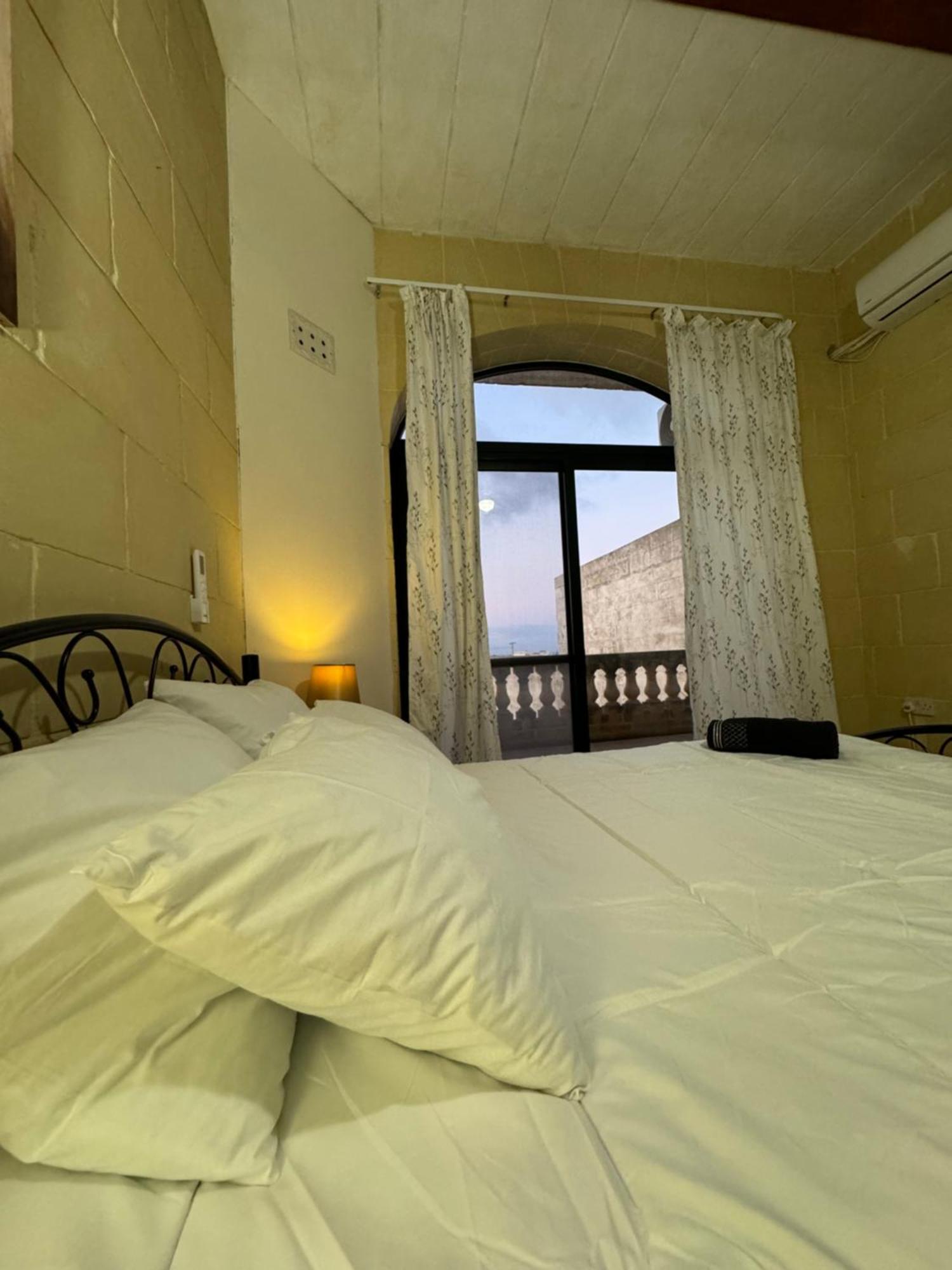 Tal-Bir Farmhouse Hotel Nadur Ngoại thất bức ảnh