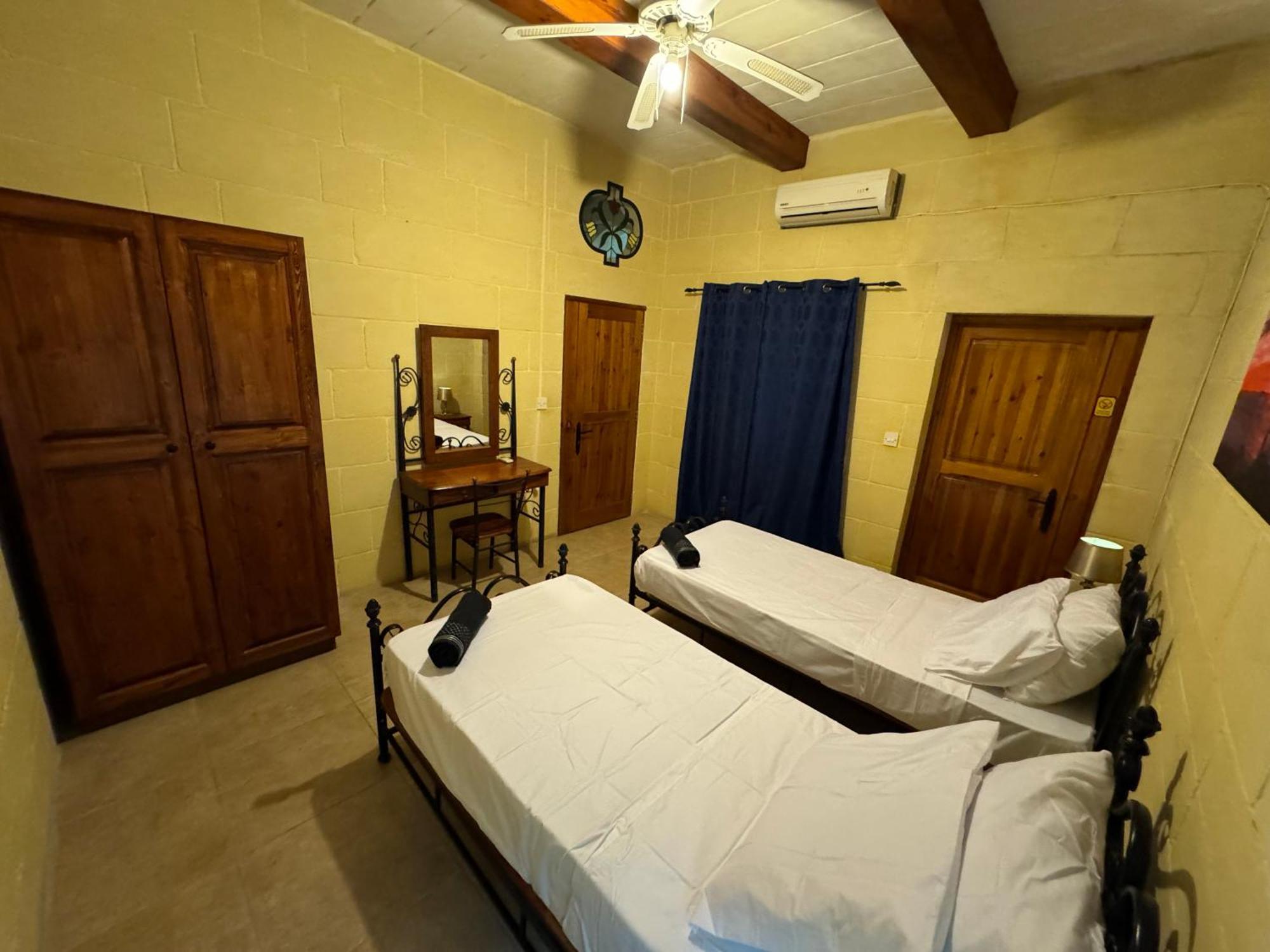 Tal-Bir Farmhouse Hotel Nadur Ngoại thất bức ảnh